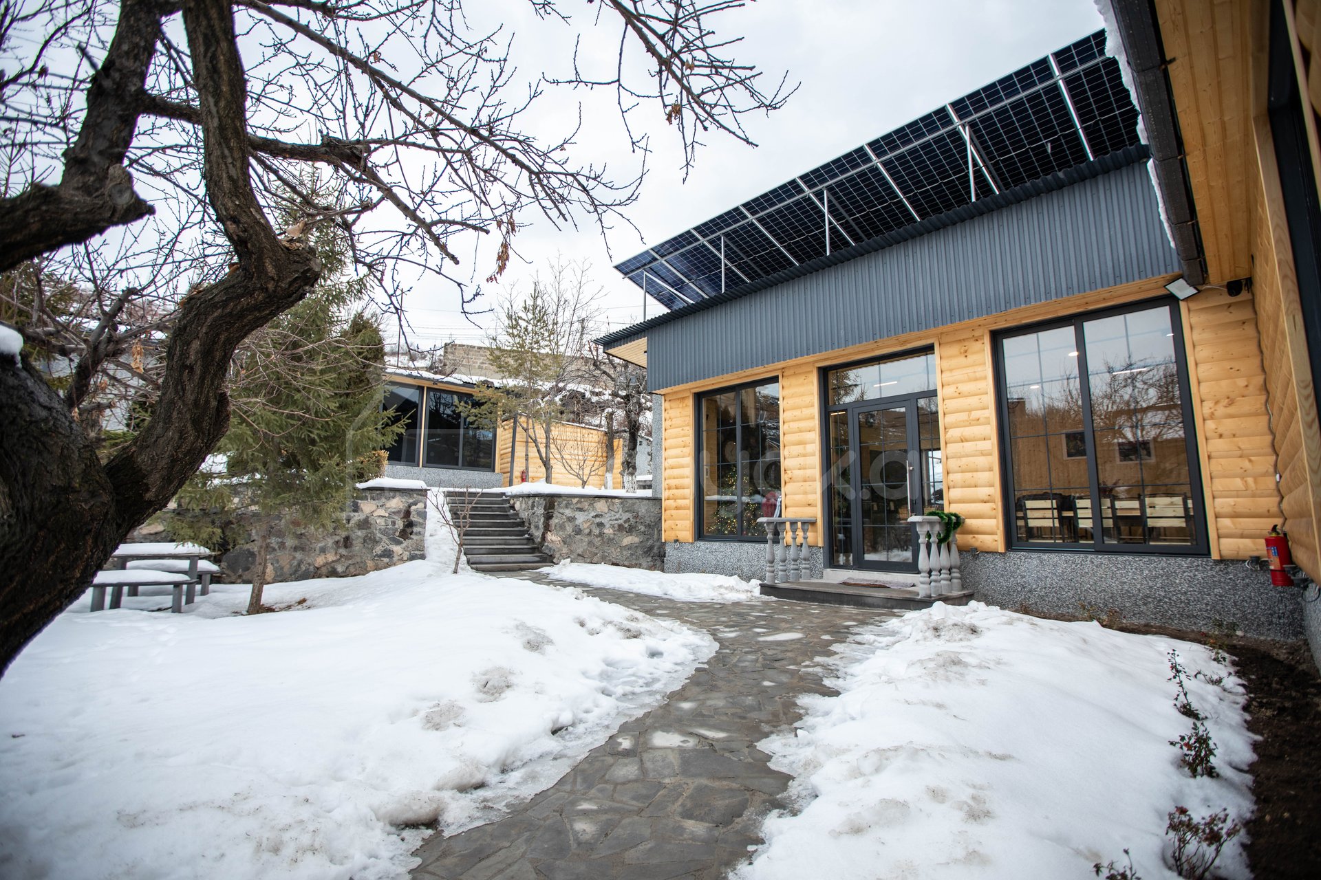 4 Սենյականոց Շքեղ Առանձնատուն, 170քմ, Լողավազանով