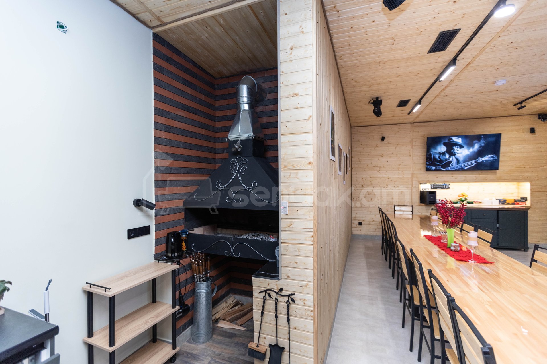 4 Սենյականոց Շքեղ Առանձնատուն, 170քմ, Լողավազանով