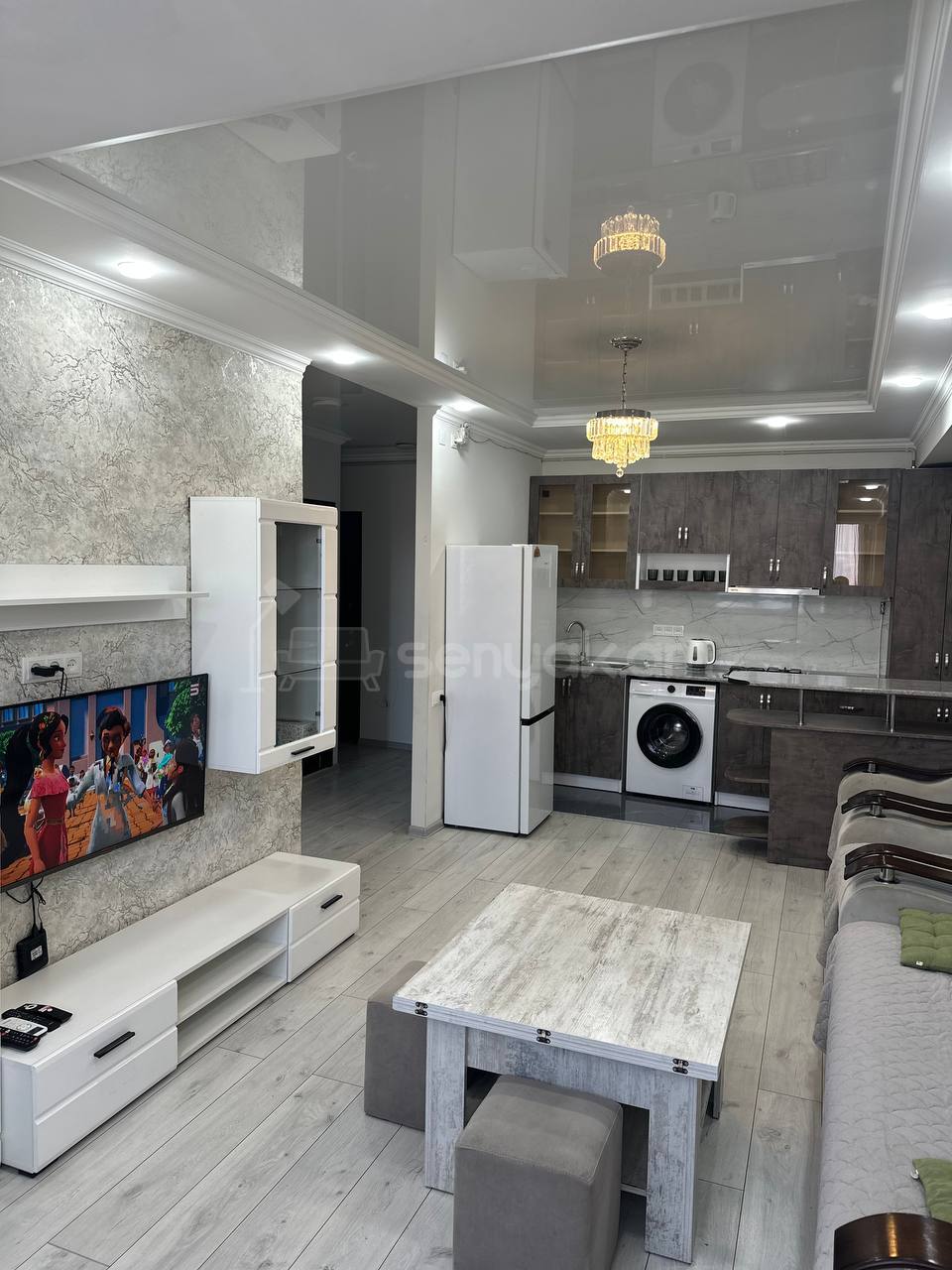 2 Սենյականոց Բնակարան, 60քմ, 8/10 հարկ, Դիզայներական Վերանորոգված, Կահավորված