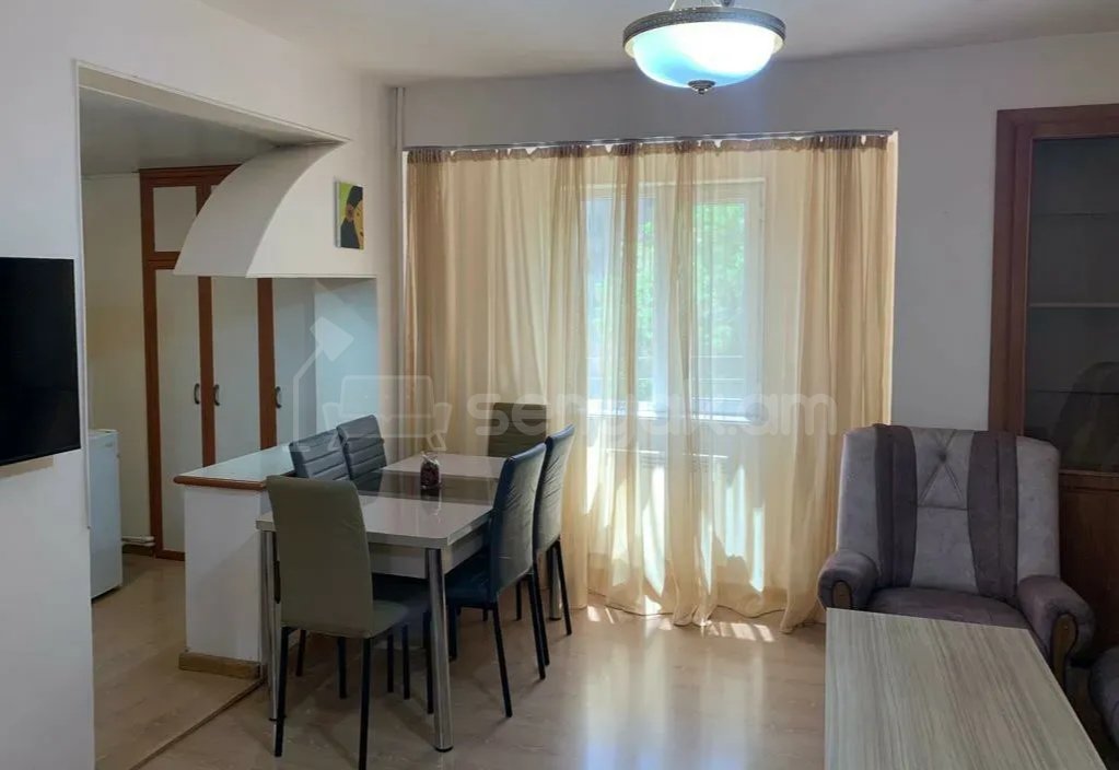 2 Սենյականոց Բնակարան, 65քմ, 3/9 հարկ, Նորմալ Վիճակում, Կահավորված