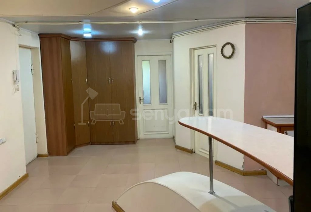 2 Սենյականոց Բնակարան, 65քմ, 3/9 հարկ, Նորմալ Վիճակում, Կահավորված