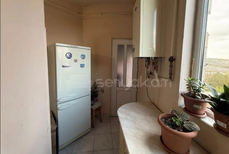 3 Սենյականոց Բնակարան, 61քմ, 2/12 հարկ, Կոսմետիկ Վերանորոգված