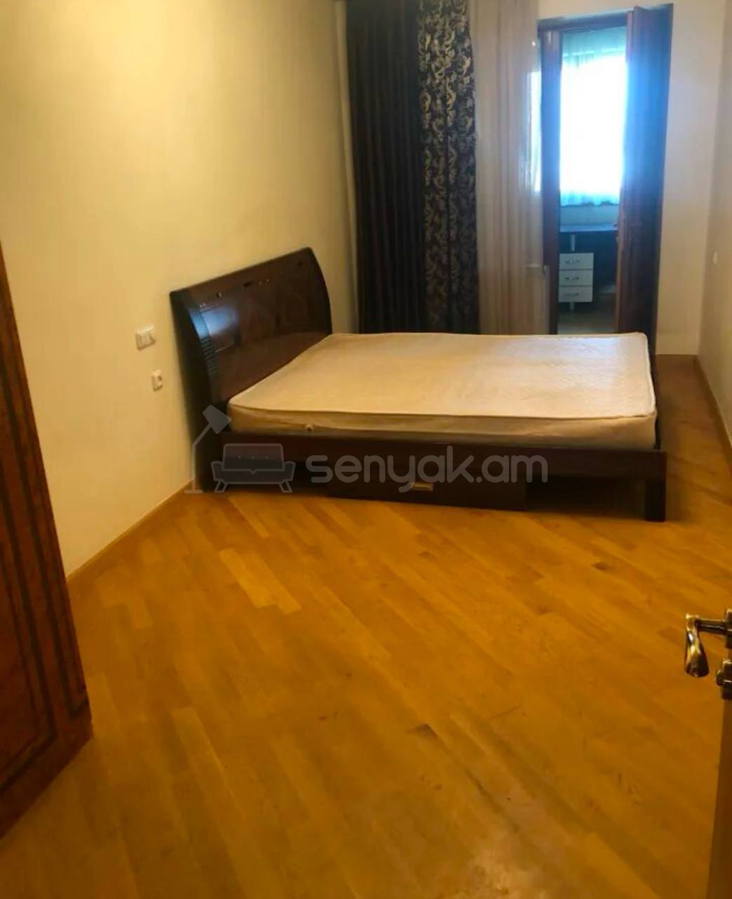 2 Սենյականոց Բնակարան Քարե Շենքում, 55քմ, 5/5 հարկ, Կապիտալ Վերանորոգված, Կահավորված, Արևկող