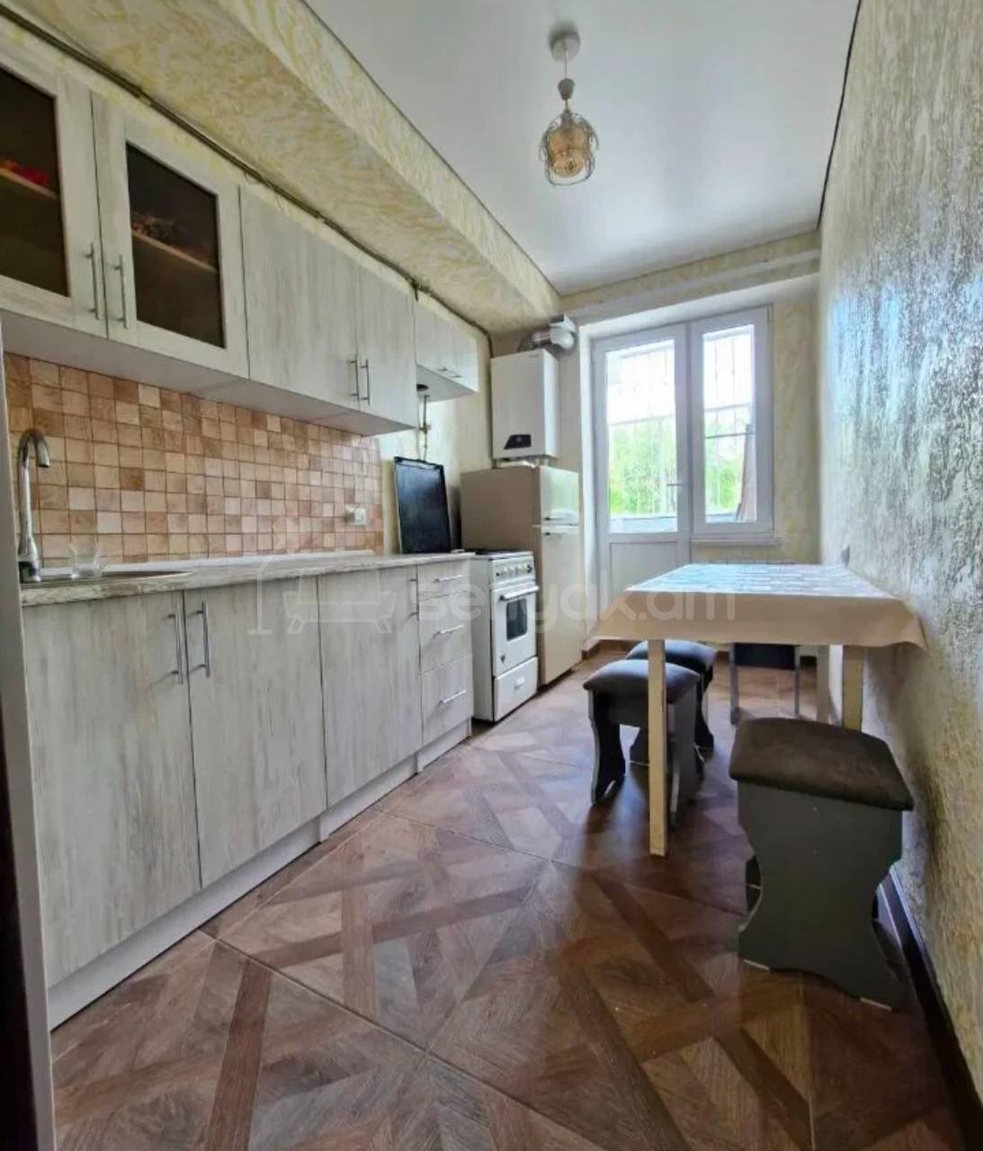 3 Սենյականոց Բնակարան, 64քմ, 3/14 հարկ, Կապիտալ Վերանորոգված, Կահավորված, Արևկող