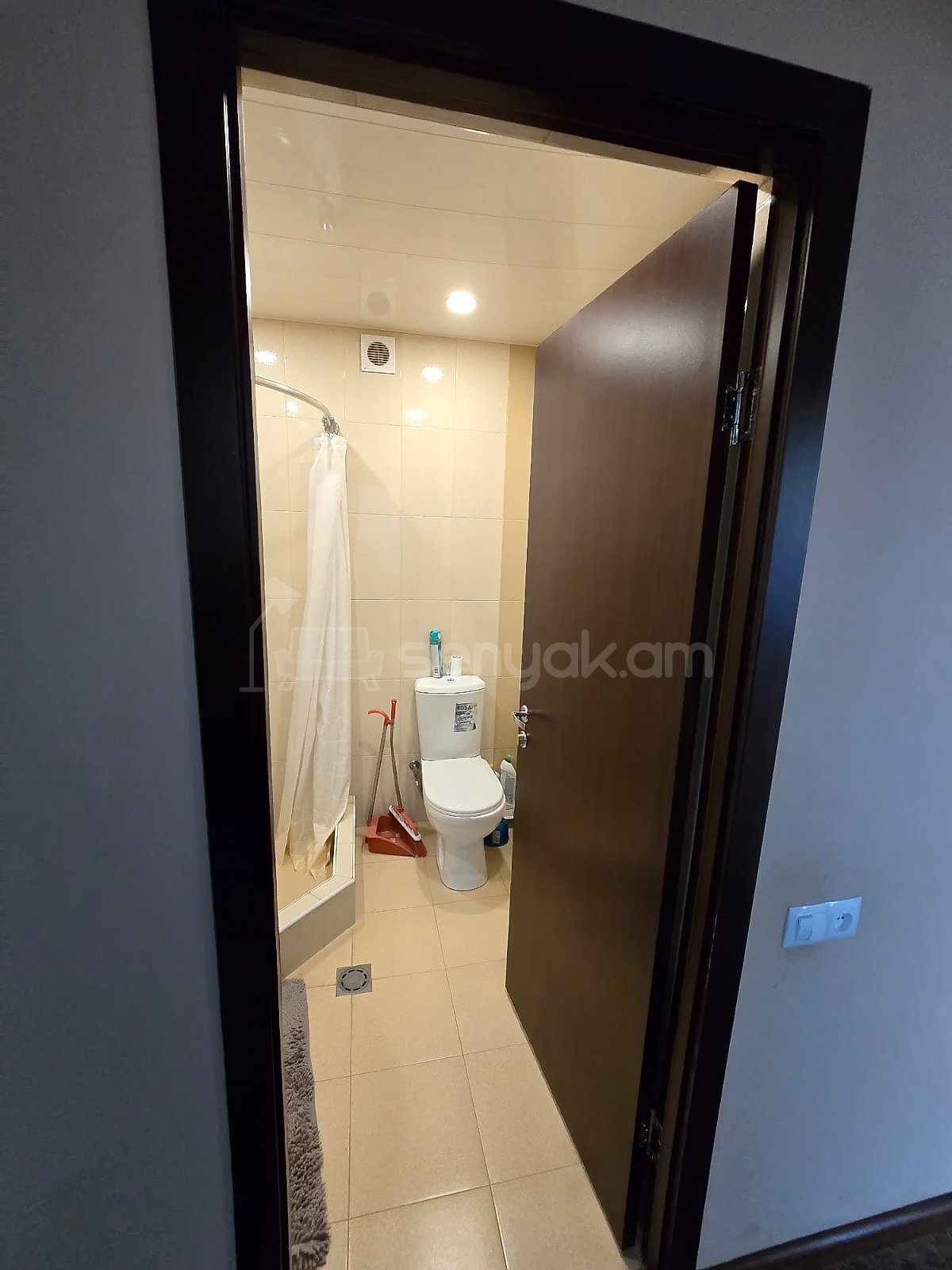 2 Սենյականոց Բնակարան Նորակառույցում, 65քմ, 5/13 հարկ, Կապիտալ Վերանորոգված, Կահավորված, Արևկող