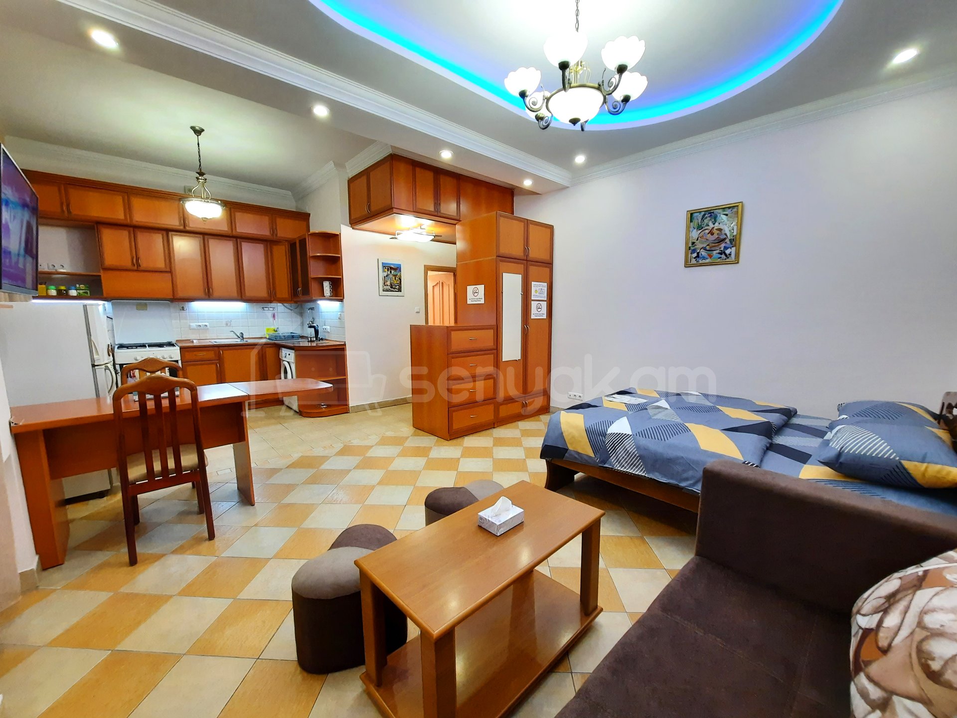 1 Սենյականոց Բնակարան Քարե Շենքում, 34քմ, 5/6 հարկ, Կապիտալ Վերանորոգված