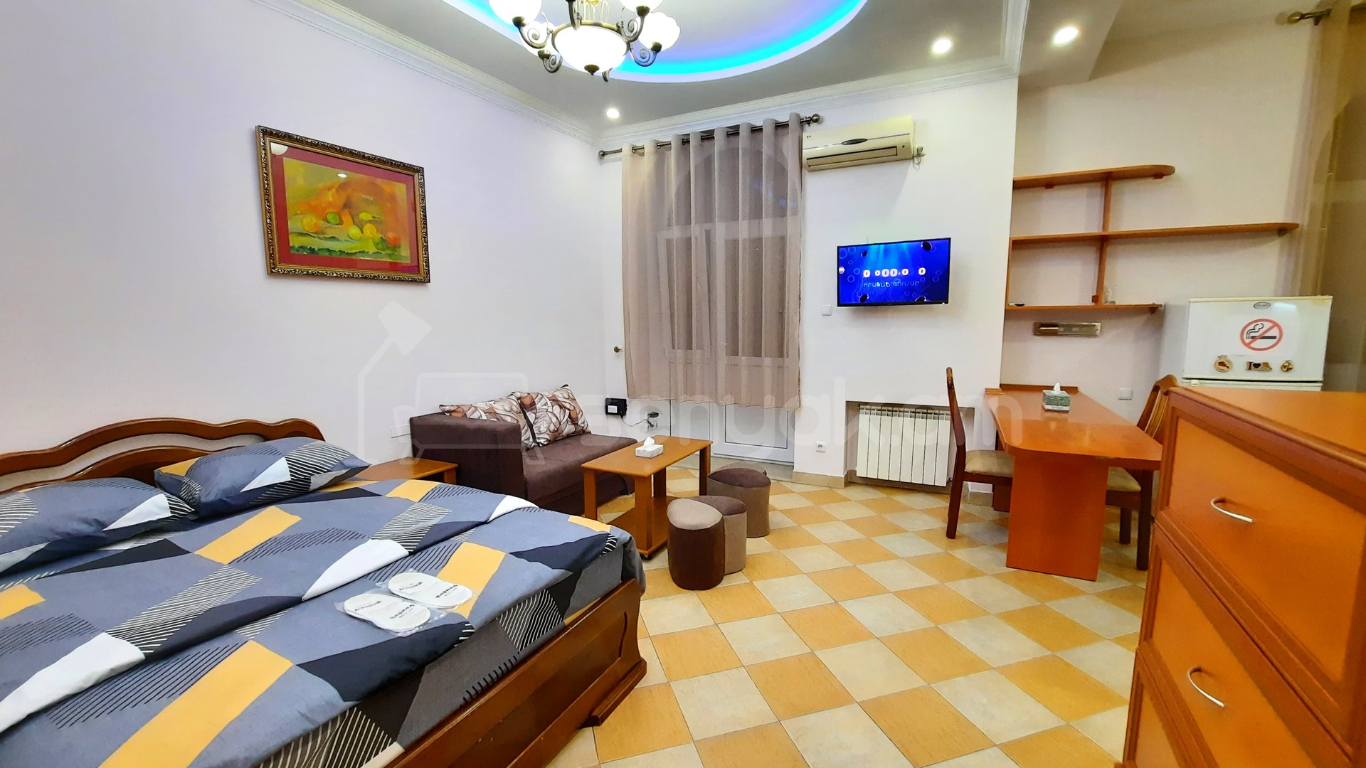 1 Սենյականոց Բնակարան Քարե Շենքում, 34քմ, 5/6 հարկ, Կապիտալ Վերանորոգված