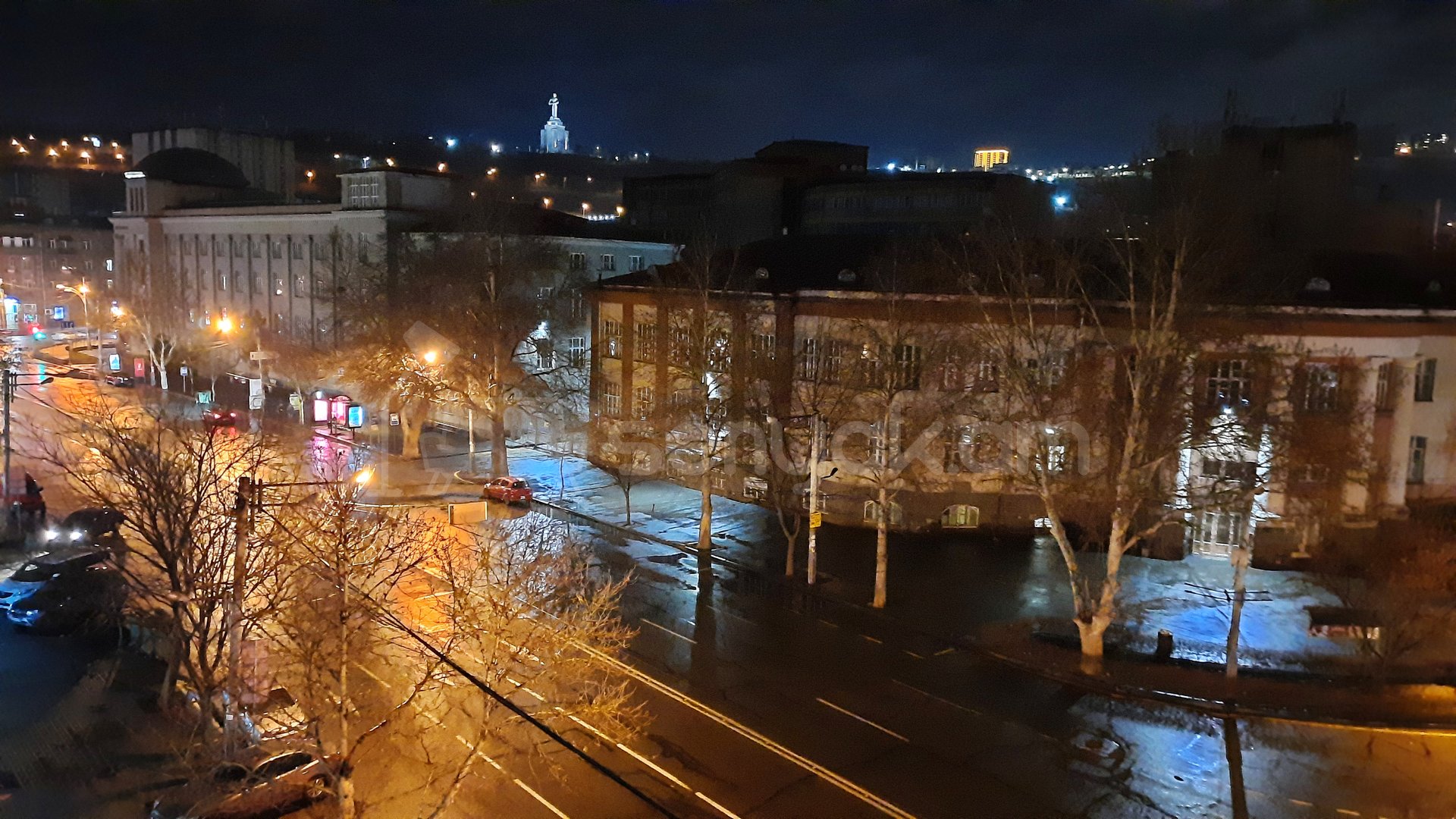 1 Սենյականոց Բնակարան Քարե Շենքում, 34քմ, 5/6 հարկ, Կապիտալ Վերանորոգված