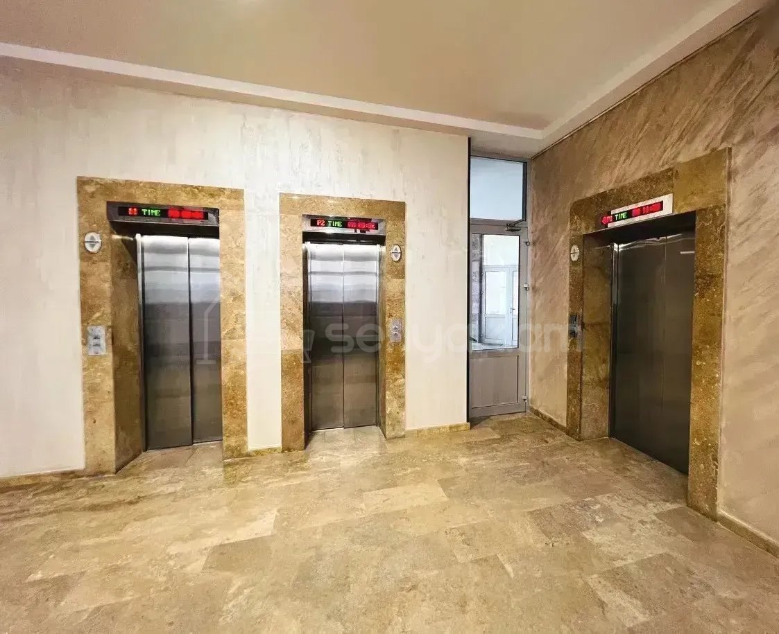 3 Սենյականոց Բնակարան Նորակառույցում, 112քմ, 13/16 հարկ, Կապիտալ Վերանորոգված