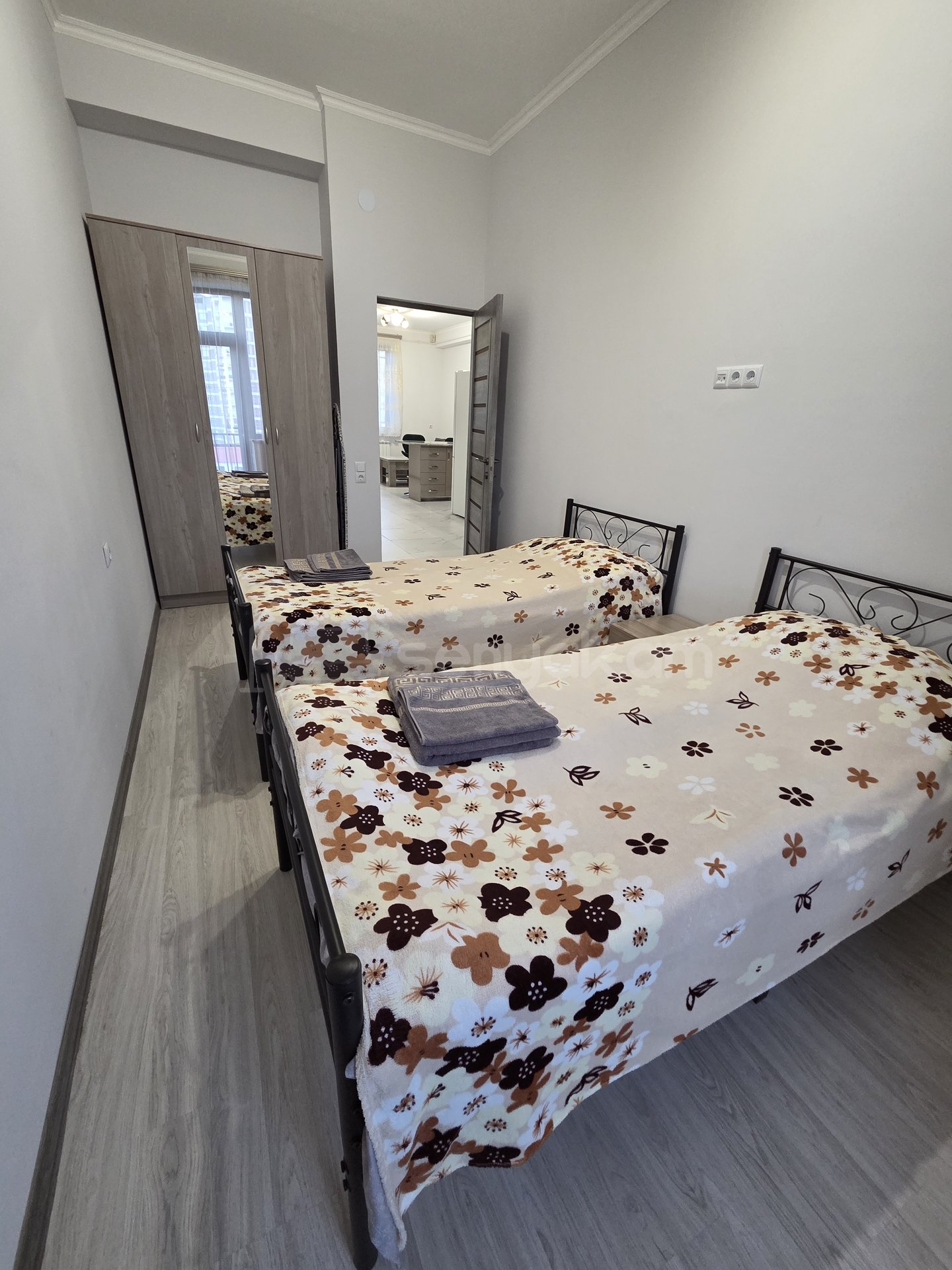 3 Սենյականոց Բնակարան, 65քմ, 1/4 հարկ, Կապիտալ Վերանորոգված