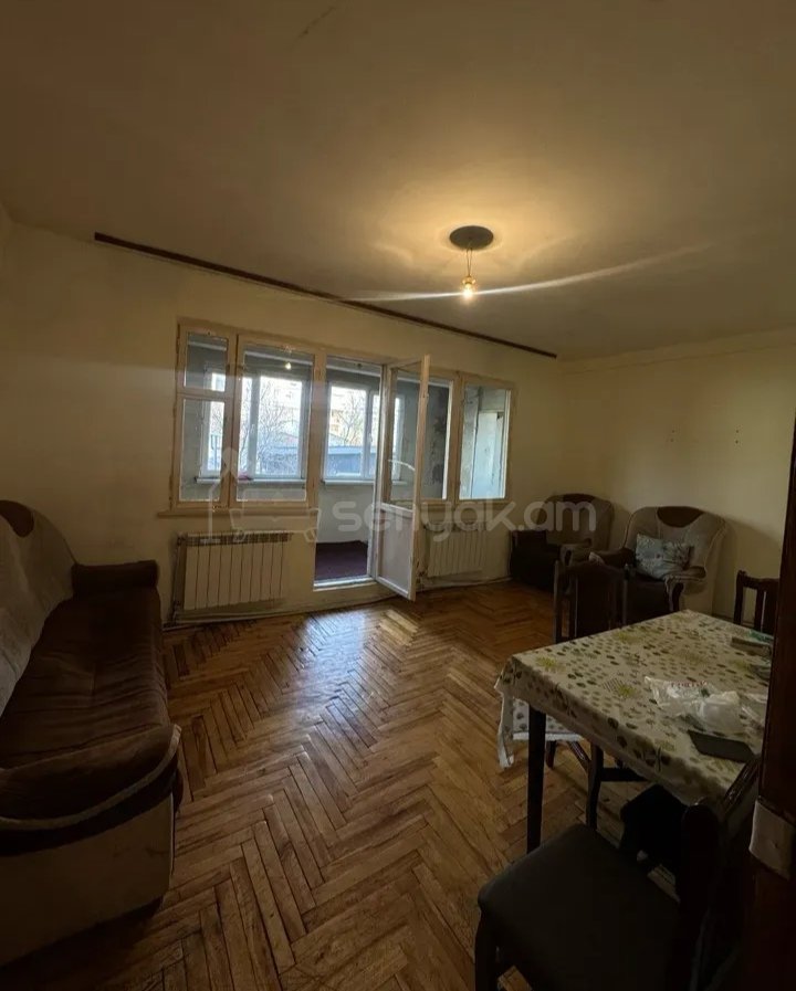 3 Սենյականոց Բնակարան, 80քմ, 2/9 հարկ, Կոսմետիկ Վերանորոգված, Կահավորված