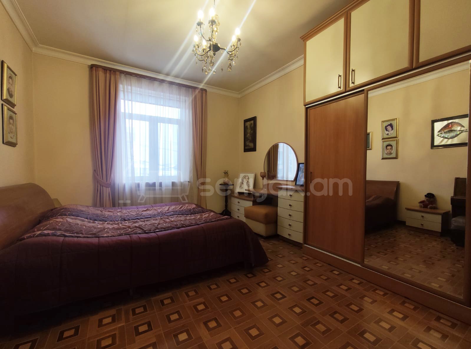 4 Սենյականոց Բնակարան Քարե Շենքում, 96քմ, 3/4 հարկ, Կապիտալ Վերանորոգված