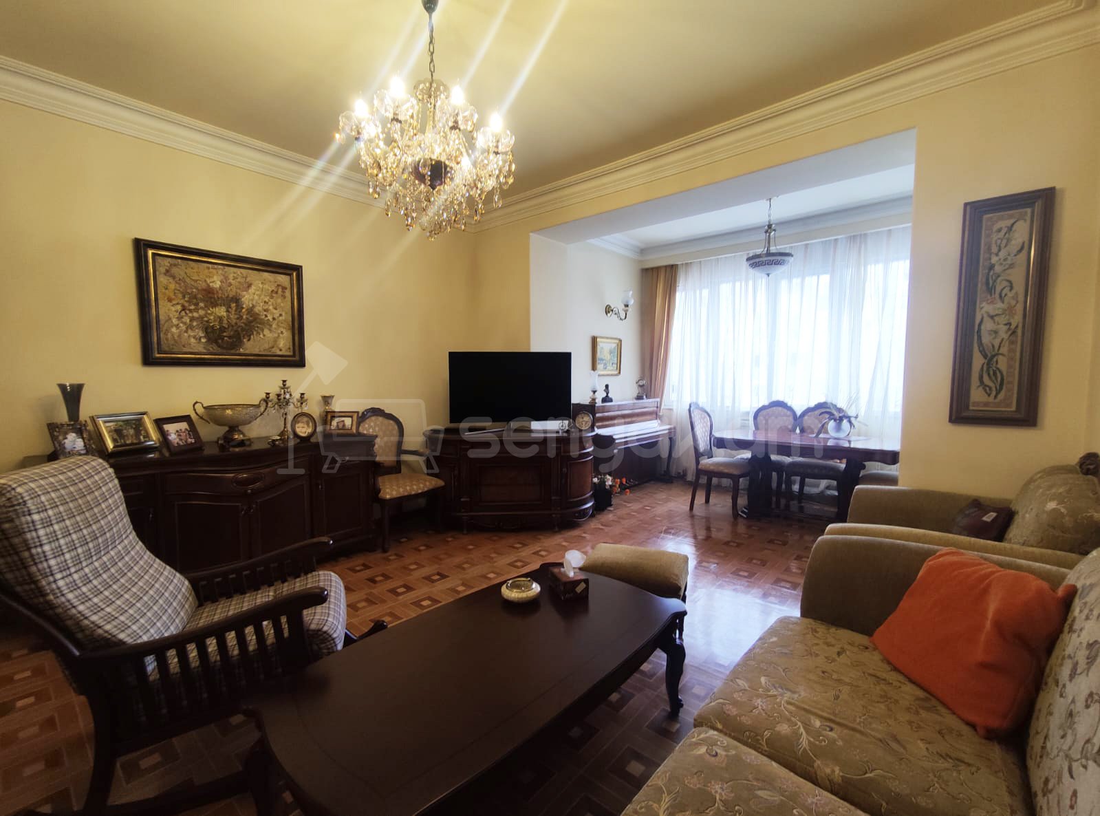 4 Սենյականոց Բնակարան Քարե Շենքում, 96քմ, 3/4 հարկ, Կապիտալ Վերանորոգված