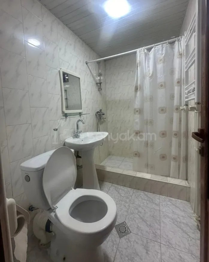 2 Սենյականոց Սեփական Տուն, 70քմ, Նորմալ Վիճակում, Կահավորված