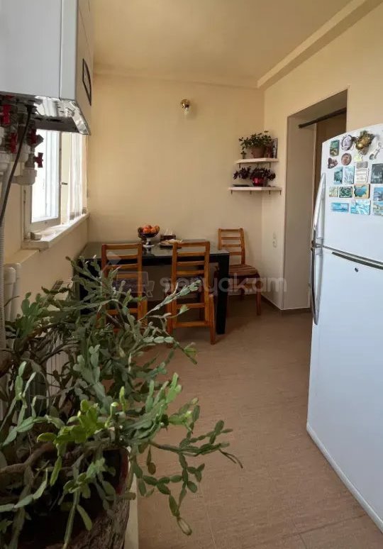 3 Սենյականոց Բնակարան, 77քմ, 4/4 հարկ, Կոսմետիկ Վերանորոգված