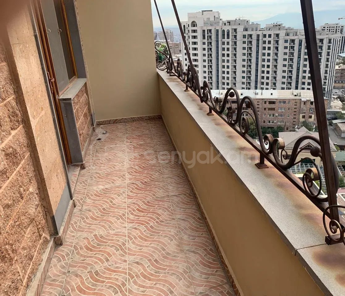 4 Սենյականոց Բնակարան Նորակառույցում, 125քմ, 14/14 հարկ, Կապիտալ Վերանորոգված