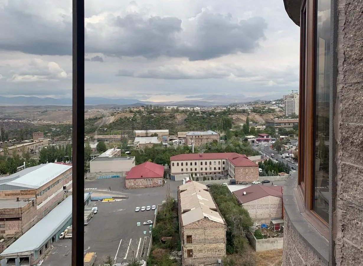 4 Սենյականոց Բնակարան Նորակառույցում, 125քմ, 14/14 հարկ, Կապիտալ Վերանորոգված