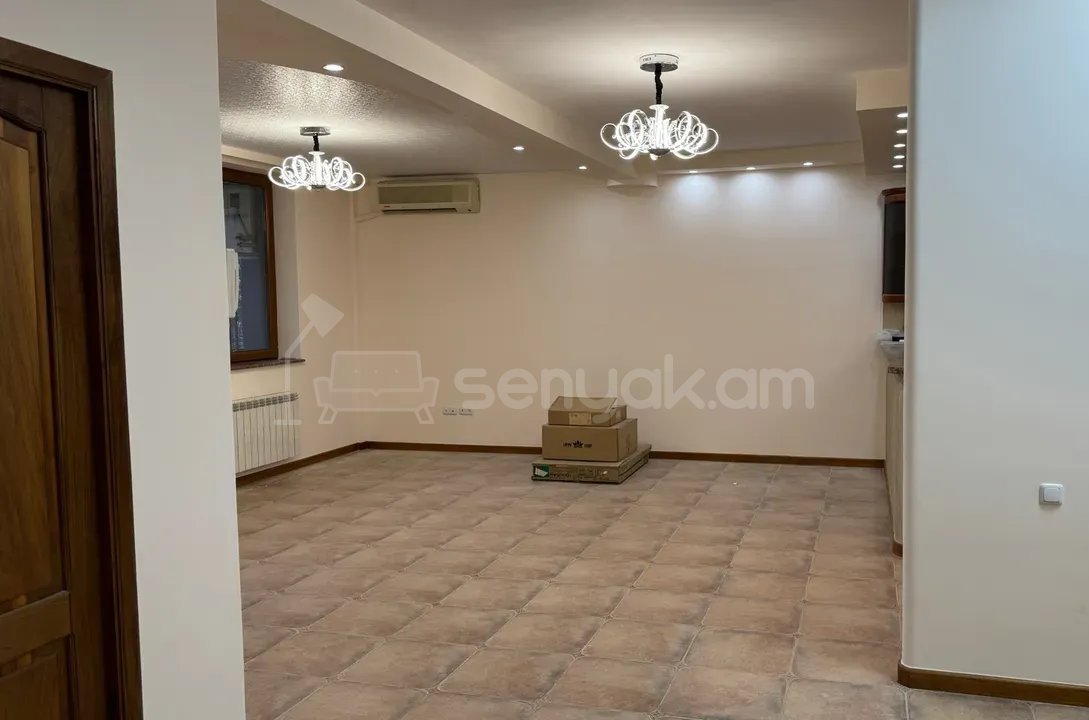 3 Սենյականոց Բնակարան Նորակառույցում, 135քմ, 3/4 հարկ, Կապիտալ Վերանորոգված
