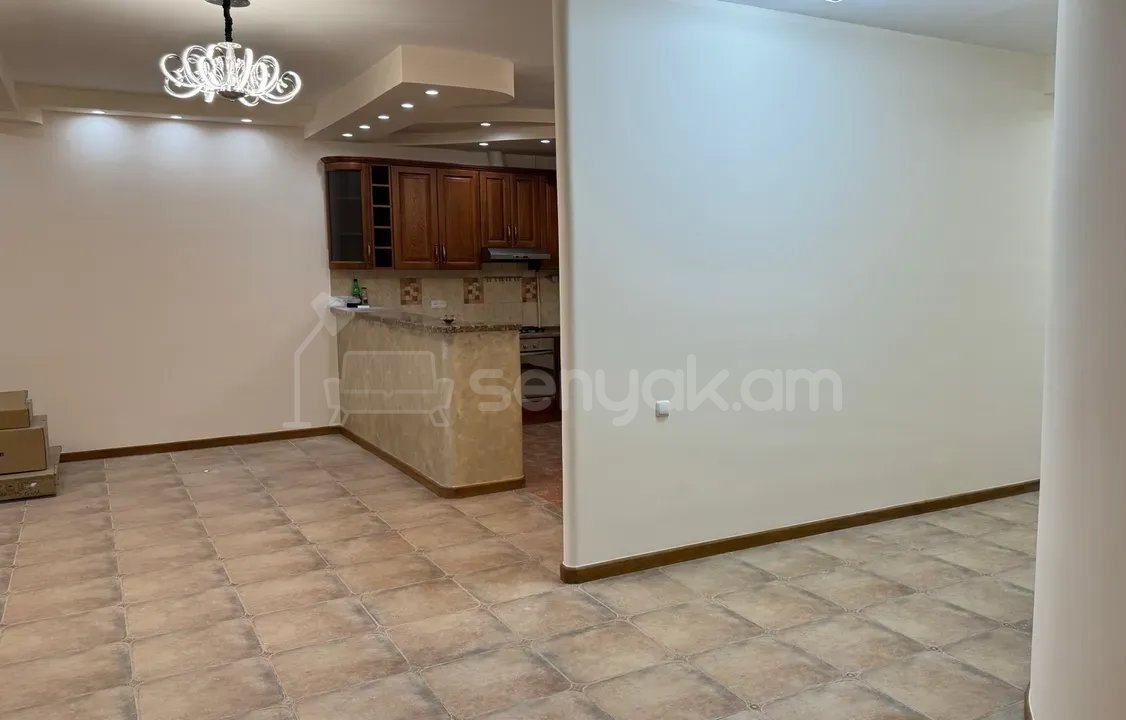 3 Սենյականոց Բնակարան Նորակառույցում, 135քմ, 3/4 հարկ, Կապիտալ Վերանորոգված