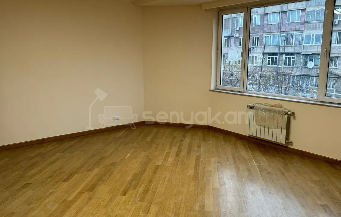 3 Սենյականոց Բնակարան Նորակառույցում, 135քմ, 3/4 հարկ, Կապիտալ Վերանորոգված