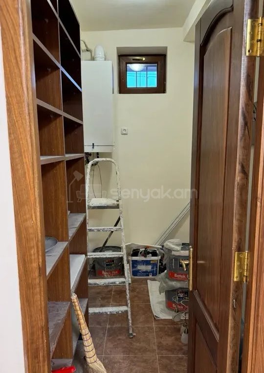 3 Սենյականոց Բնակարան Նորակառույցում, 135քմ, 3/4 հարկ, Կապիտալ Վերանորոգված