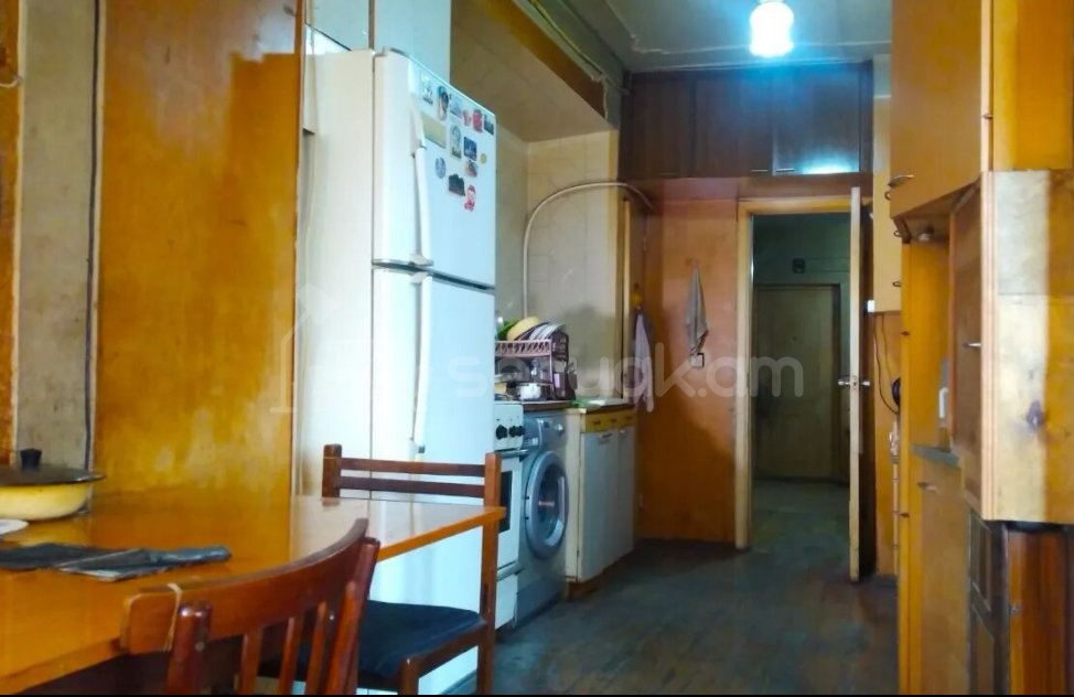 3 Սենյականոց Բնակարան, 102քմ, 4/16 հարկ, Պետական Վիճակում