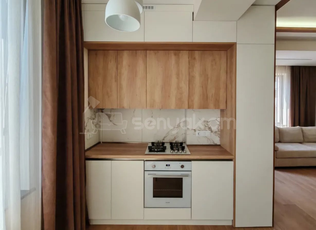 5 Սենյականոց Բնակարան Նորակառույցում, 122քմ, 6/14 հարկ, Կապիտալ Վերանորոգված