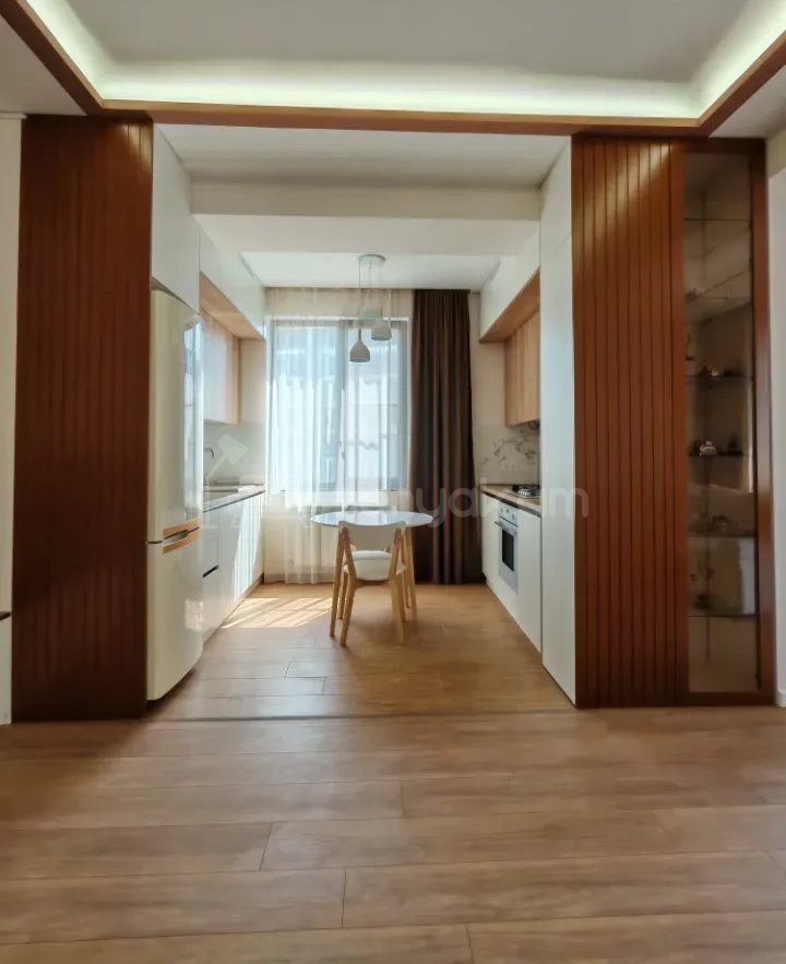 5 Սենյականոց Բնակարան Նորակառույցում, 122քմ, 6/14 հարկ, Կապիտալ Վերանորոգված