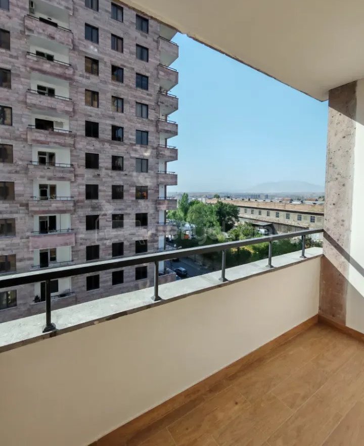 5 Սենյականոց Բնակարան Նորակառույցում, 122քմ, 6/14 հարկ, Կապիտալ Վերանորոգված