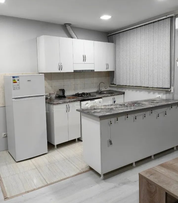 1 Սենյականոց Բնակարան Քարե Շենքում, 35քմ, 2/2 հարկ, Կապիտալ Վերանորոգված, Կահավորված, Արևկող