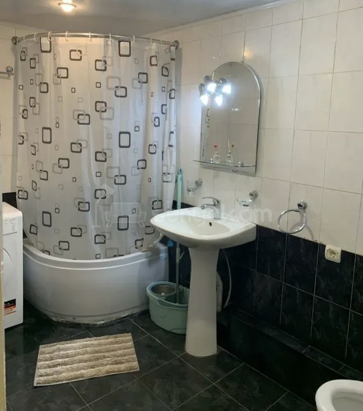 2 Սենյականոց Բնակարան, 65քմ, 5/9 հարկ, Կապիտալ Վերանորոգված, Կահավորված, Արևկող