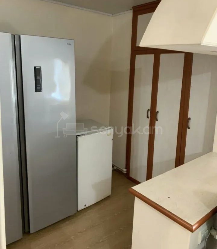 2 Սենյականոց Բնակարան, 65քմ, 5/9 հարկ, Կապիտալ Վերանորոգված, Կահավորված, Արևկող