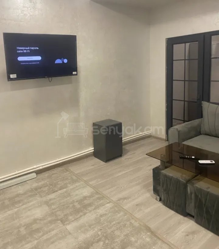 2 Սենյականոց Բնակարան Քարե Շենքում, 56քմ, 2/2 հարկ, Կապիտալ Վերանորոգված, Կահավորված