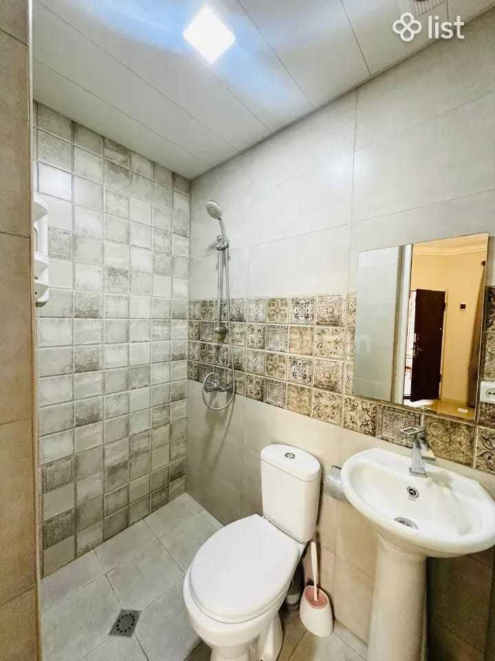 2 Սենյականոց Բնակարան Քարե Շենքում, 45քմ, 1/1 հարկ, Նորմալ Վիճակում, Կահավորված