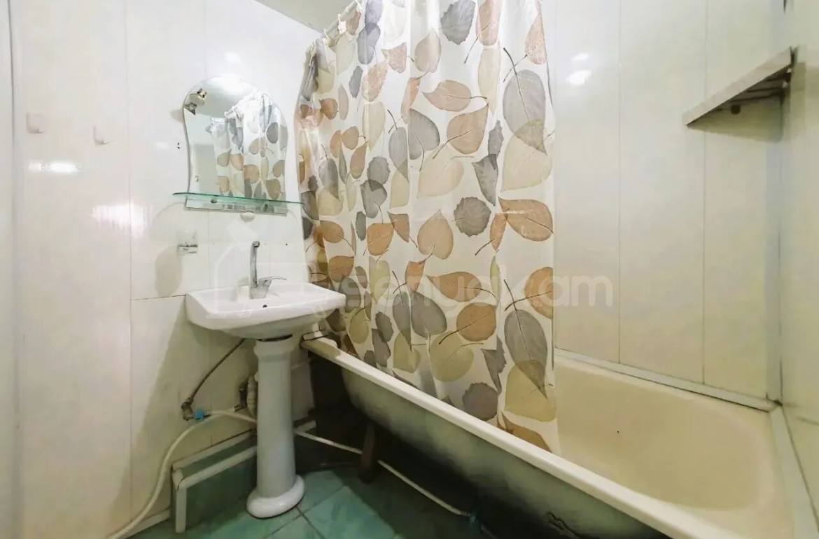 2 Սենյականոց Բնակարան, 53քմ, 12/14 հարկ, Նորմալ Վիճակում, Կահավորված