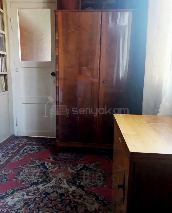 2 Սենյականոց Բնակարան Քարե Շենքում, 63քմ, 2/5 հարկ, Կոսմետիկ Վերանորոգված