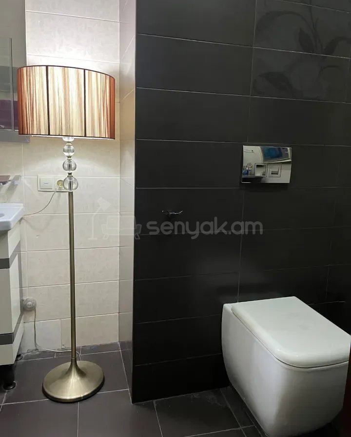 3 Սենյականոց Բնակարան Նորակառույցում, 64քմ, 7/11 հարկ, Դիզայներական Վերանորոգված