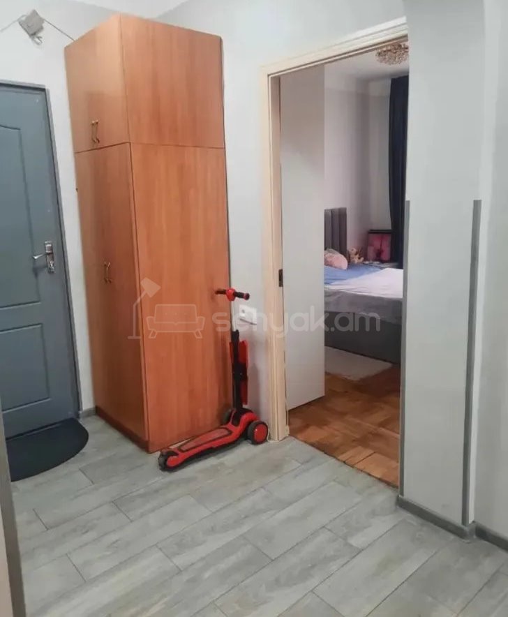 4 Սենյականոց Բնակարան, 90քմ, 7/9 հարկ, Կապիտալ Վերանորոգված