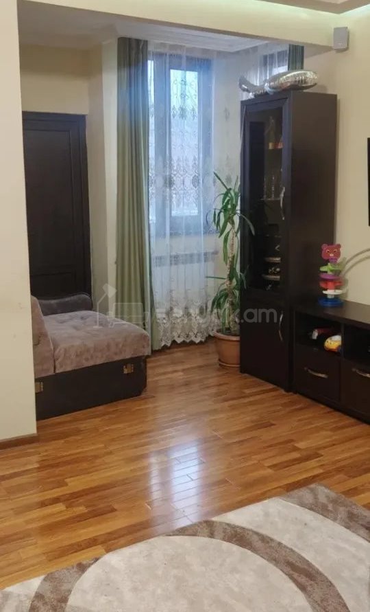 2 Սենյականոց Բնակարան, 74քմ, 2/16 հարկ, Կապիտալ Վերանորոգված