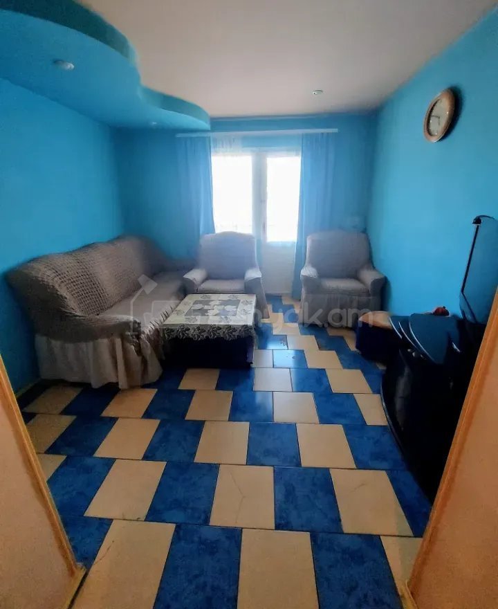 3 Սենյականոց Բնակարան Քարե Շենքում, 56քմ, 4/5 հարկ, Կոսմետիկ Վերանորոգված