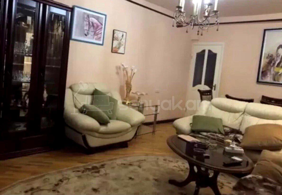 4 Սենյականոց Բնակարան, 94քմ, 3/12 հարկ, Կապիտալ Վերանորոգված