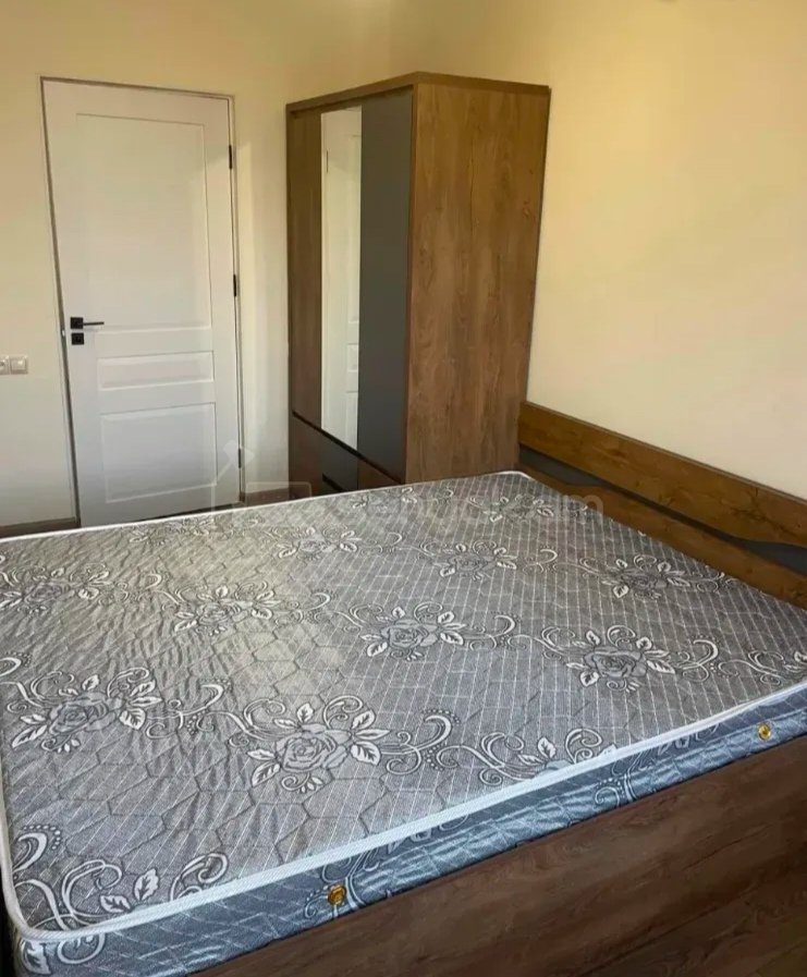 3 Սենյականոց Բնակարան, 85քմ, 13/14 հարկ, Նորմալ Վիճակում, Կահավորված