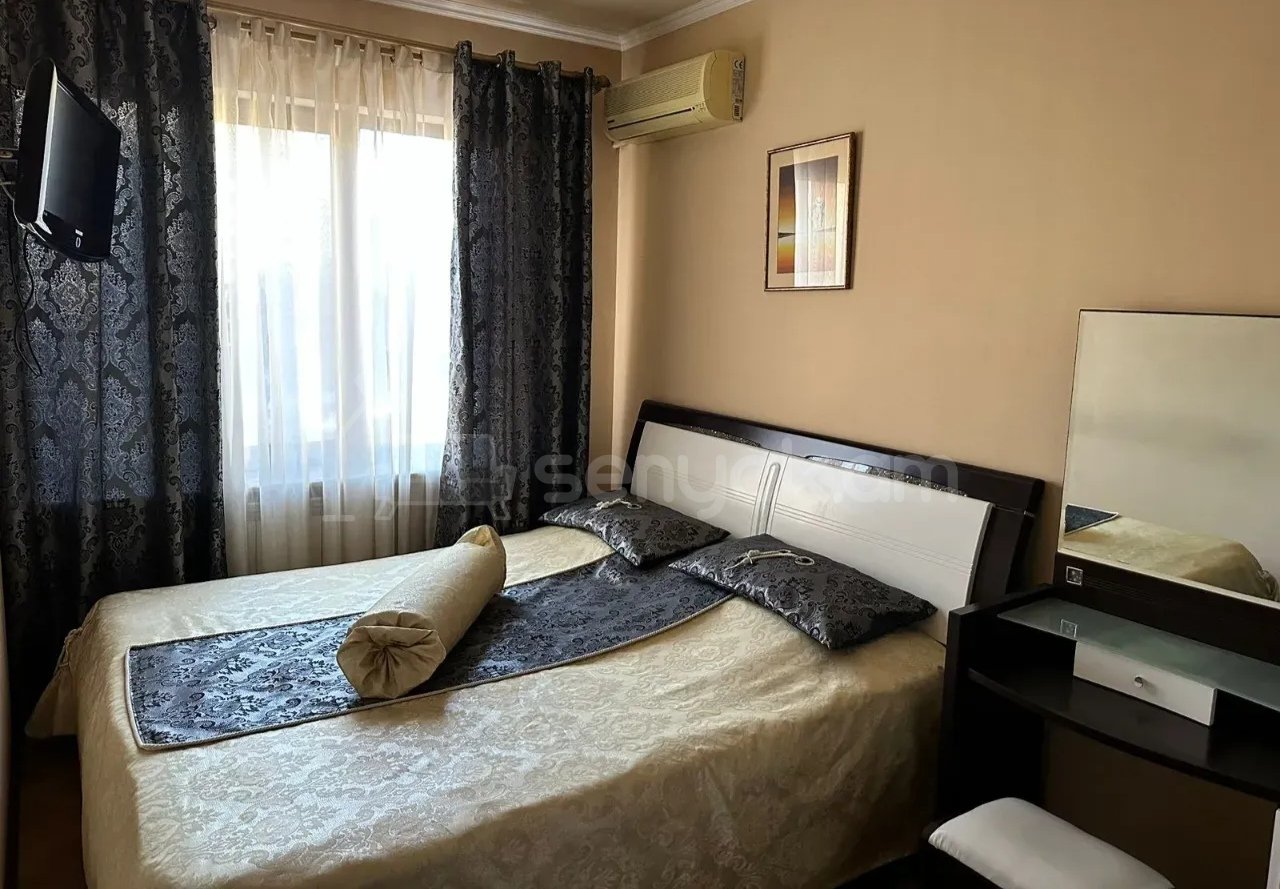 3 Սենյականոց Բնակարան, 80քմ, 5/9 հարկ, Նորմալ Վիճակում, Կահավորված