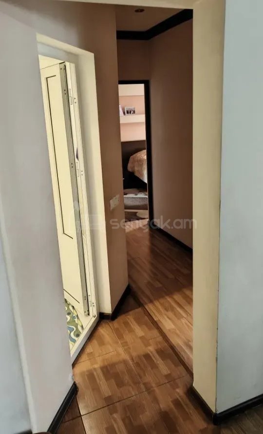 4 Սենյականոց Բնակարան, 91քմ, 4/9 հարկ, Կապիտալ Վերանորոգված