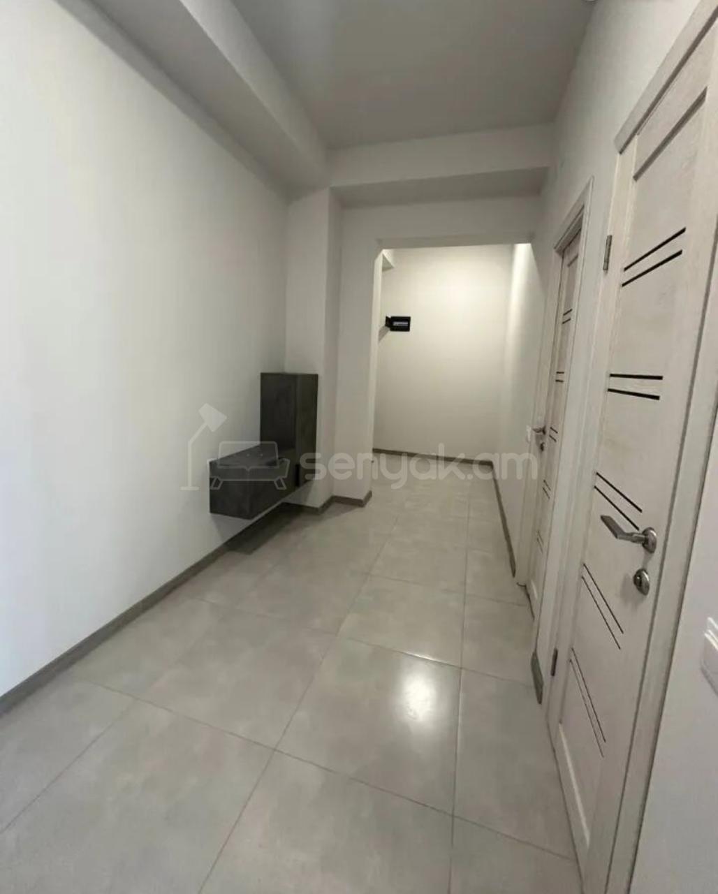 2 Սենյականոց Բնակարան Նորակառույցում, 60քմ, 4/13 հարկ, Դիզայներական Վերանորոգված, Կահավորված, Արևկող