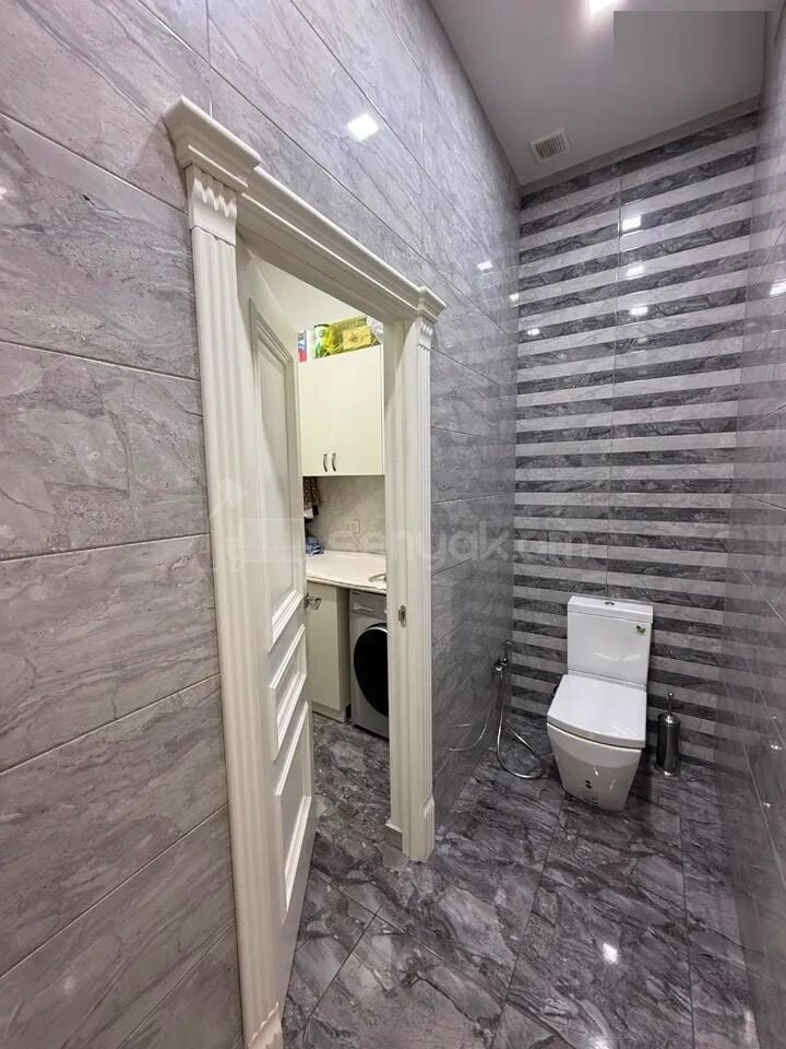 5 Սենյականոց Բնակարան Նորակառույցում, 122քմ, 9/9 հարկ, Դիզայներական Վերանորոգված