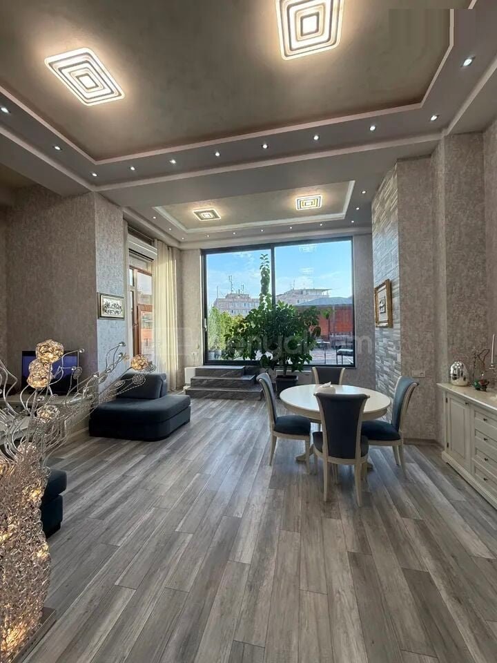 5 Սենյականոց Բնակարան Նորակառույցում, 122քմ, 9/9 հարկ, Դիզայներական Վերանորոգված