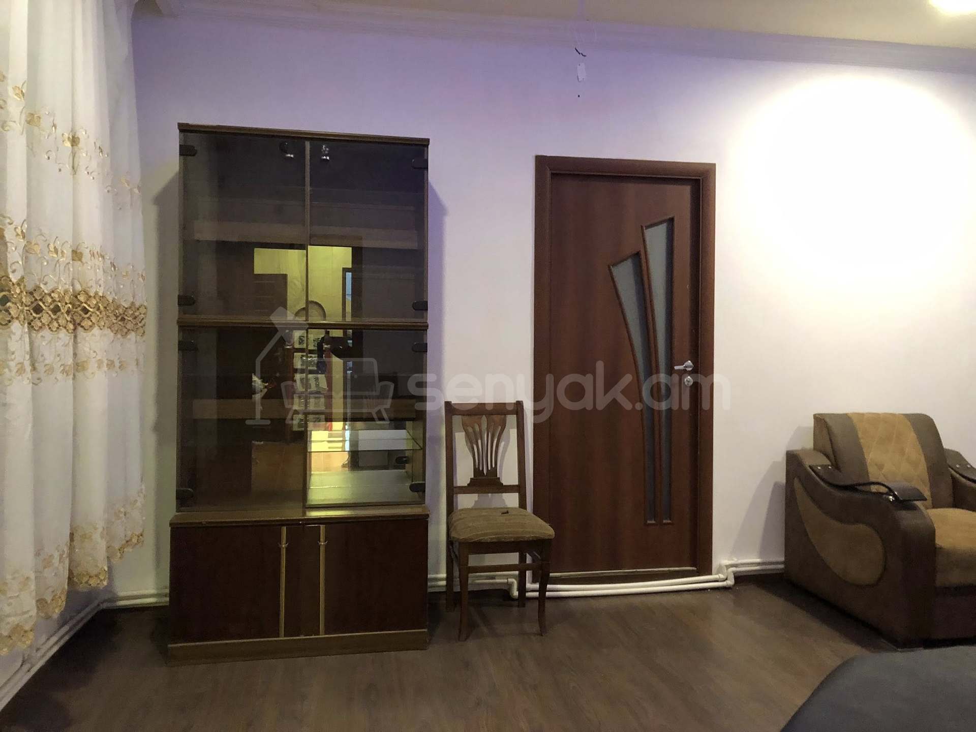 2 Սենյականոց Սեփական Տուն, 80քմ, Կոսմետիկ Վերանորոգված, Կահավորված