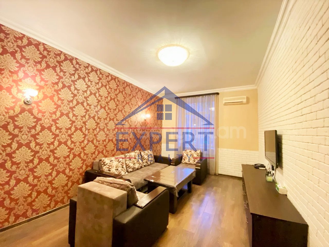 2 Սենյականոց Բնակարան Քարե Շենքում, 60քմ, 2/4 հարկ, Կապիտալ Վերանորոգված, Կահավորված, Արևկող