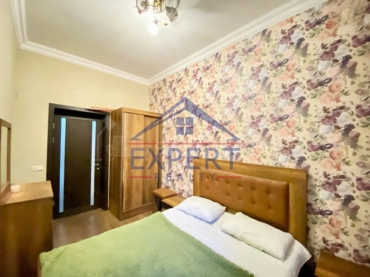 2 Սենյականոց Բնակարան Քարե Շենքում, 60քմ, 2/4 հարկ, Կապիտալ Վերանորոգված, Կահավորված, Արևկող